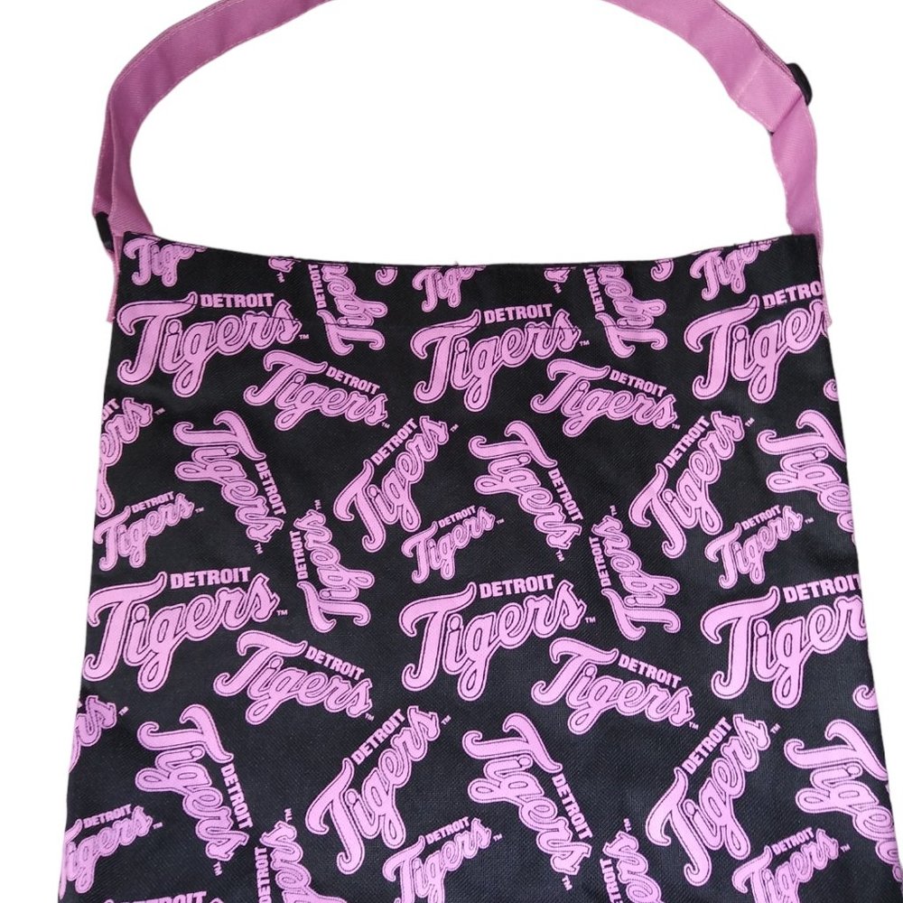 Detroit Tigers Black and Pink Canvas Shoulder Tote Handbag Forever Collectibles